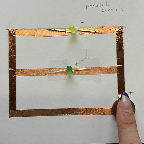 The class example of parallel circuit. I think I had the battery upside down here.