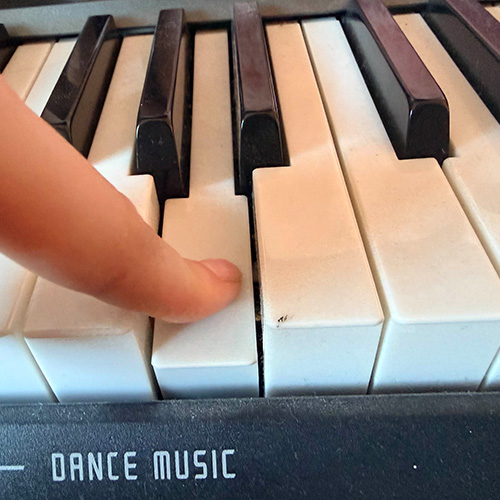 The keys are the KEY to the interaction!!